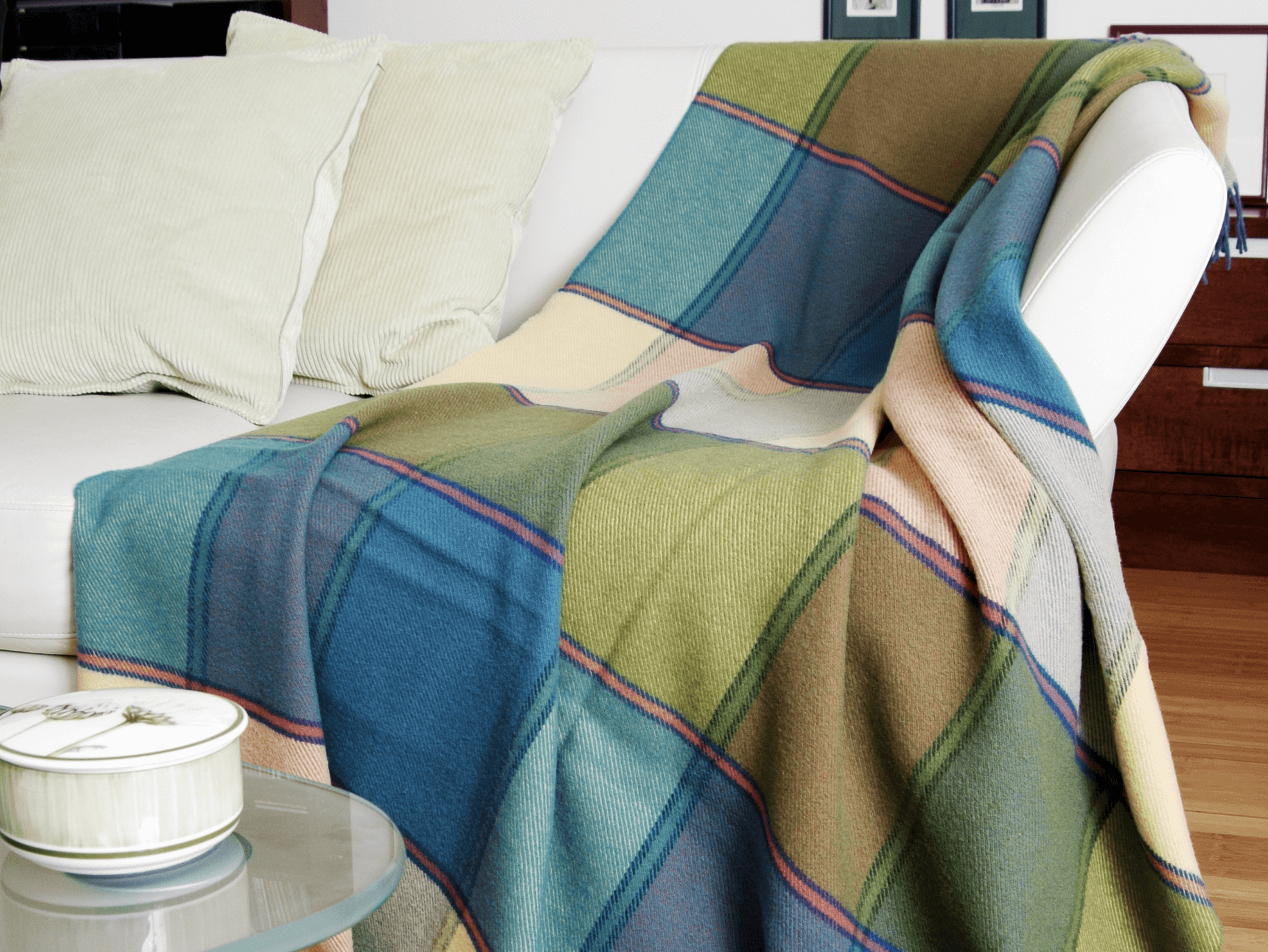 7 Practical and Fun Housewarming Gift Ideas